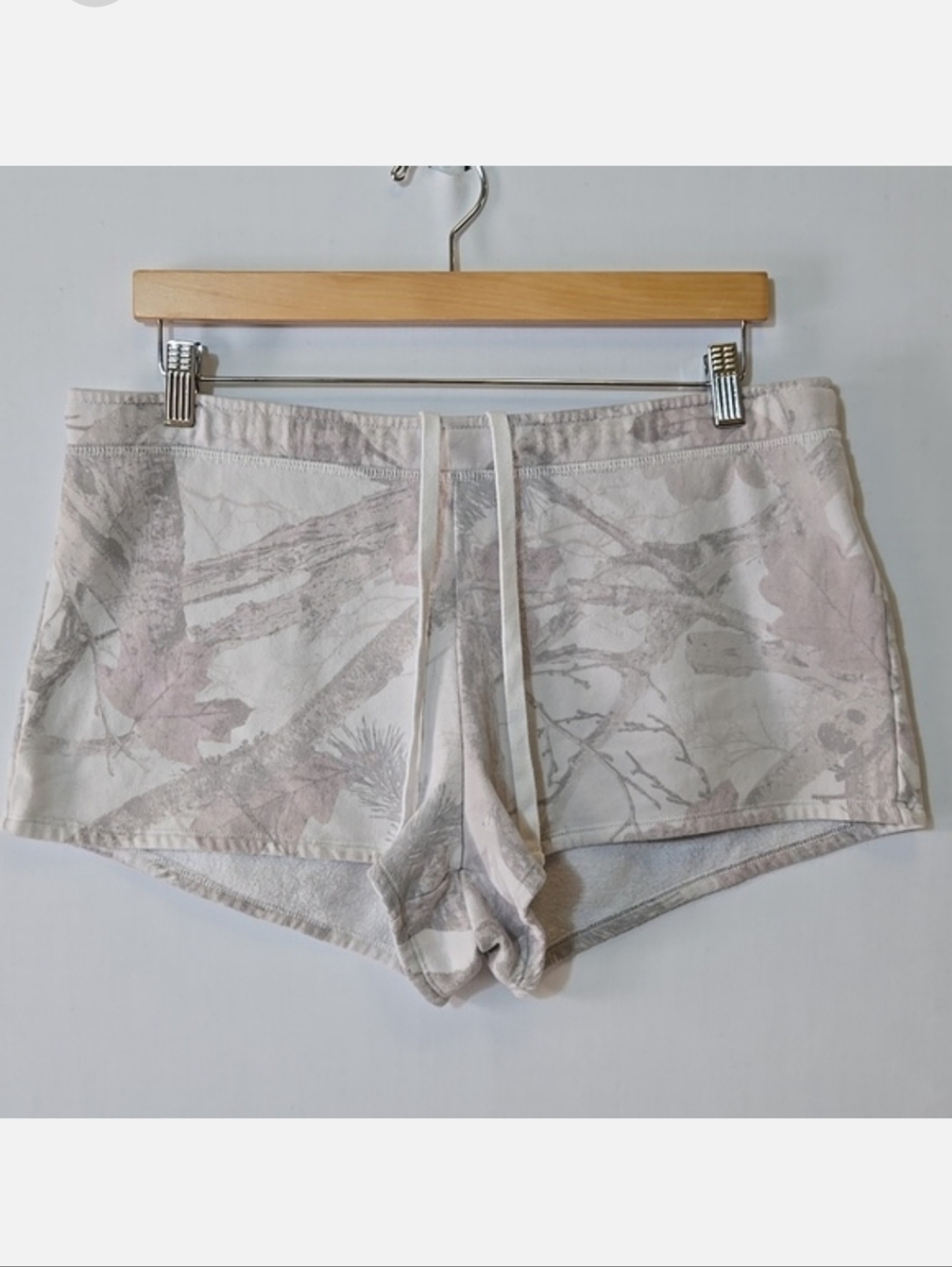 Hollister Washed Light Camo Print Cotton Shorts Size L Fleece Lined Loungewear - Picture 1 of 8
